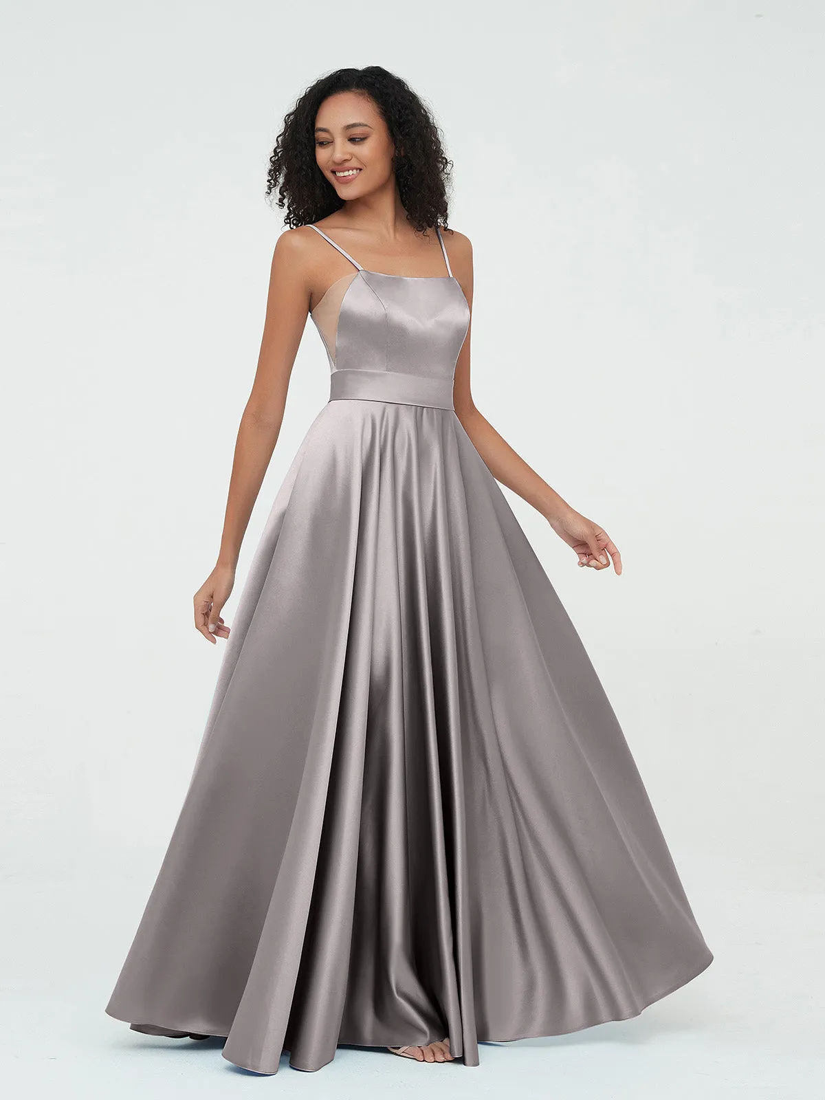 A-ligne Bretelles Spaghetti Robes Maxi en Satin Argent Grande Taille