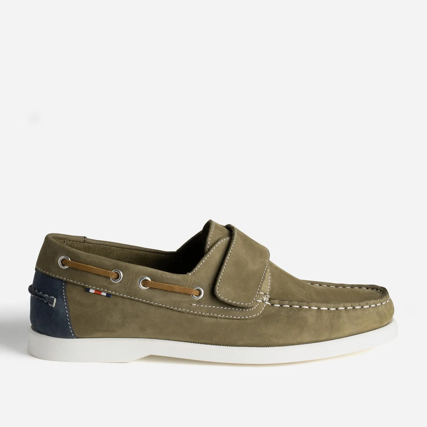 Chaussure-bateau kaki en cuir nubuck - Chaussures Bateau Homme | ERAM