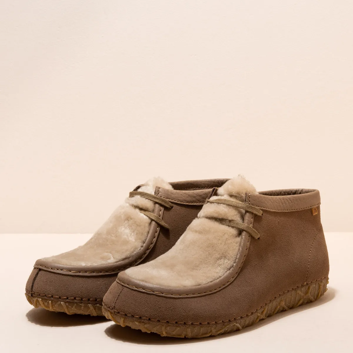 Chaussures confortables en daim et fausse fourrure - Marron