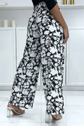 Pantalon palazzo noir et blanc motif fleuris tendance et chic