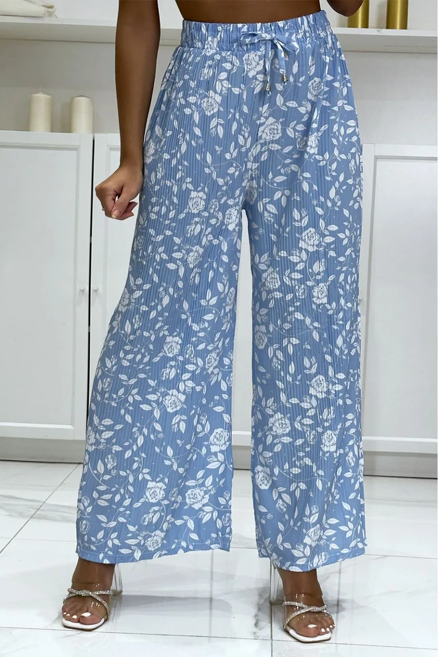 Pantalon palazzo plissé turquoise motif fleuris très tendance