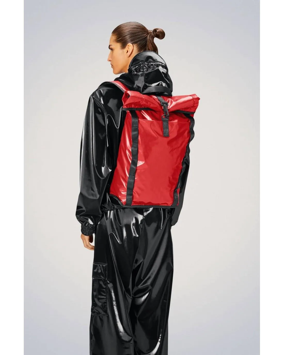 Sac à dos SIBU ROLLTOP RUCKSACK W3 FIRE - Rouge - Rains  | Chez Maman Rouen