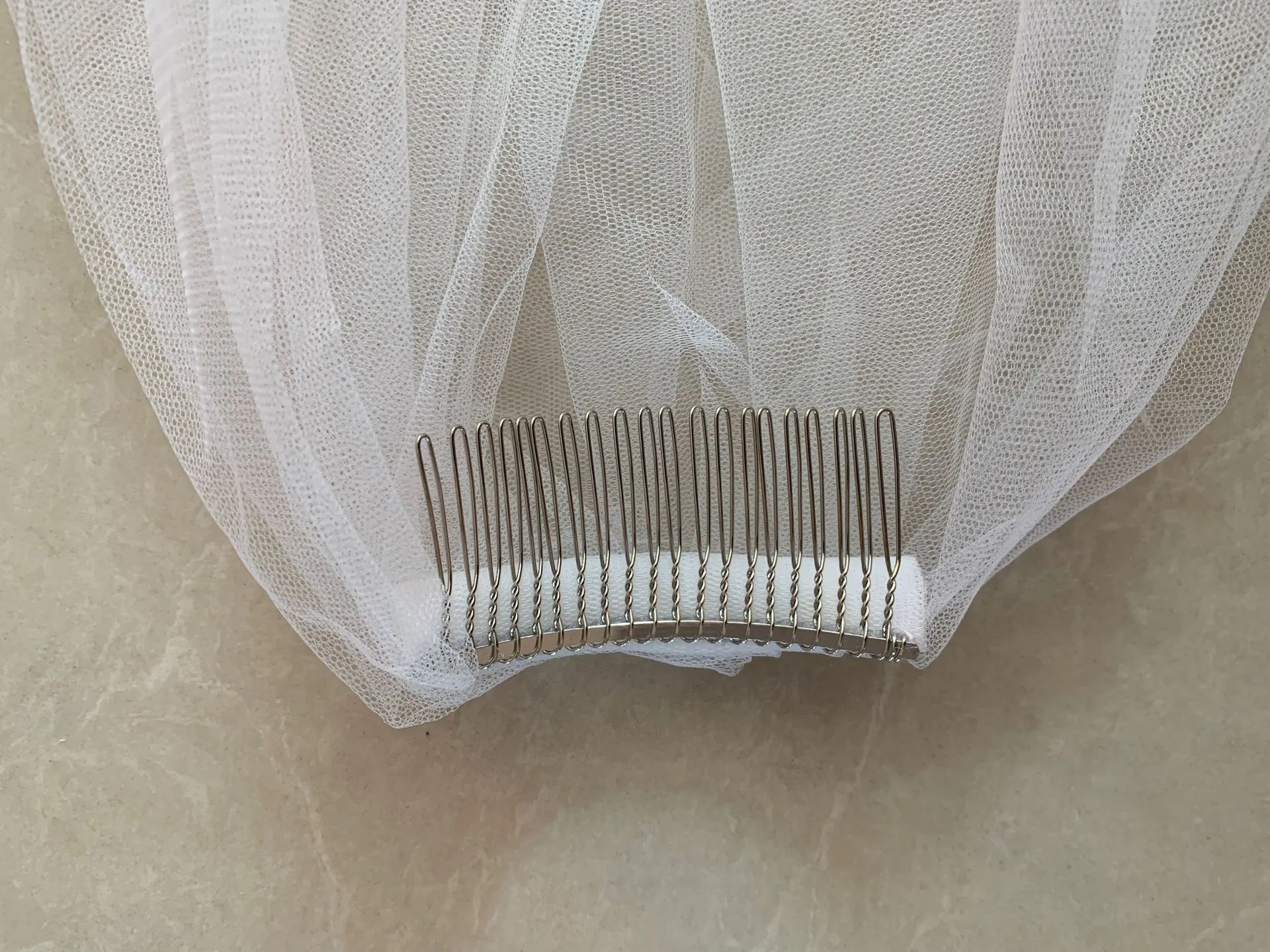 Veils De Mariée Accessoires De Mariage Élégants Appliques Tulle Longues Voies De Mariage Cathédrale Veaux Dentelle 1t Veil Nupti